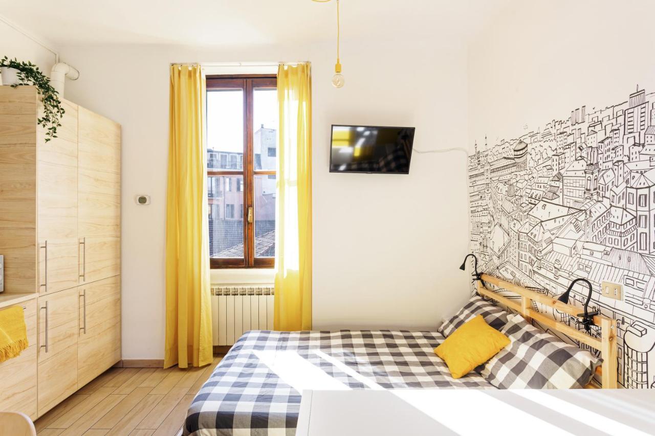 A Yellow Touch - Modern Studio In Isola Milano Экстерьер фото